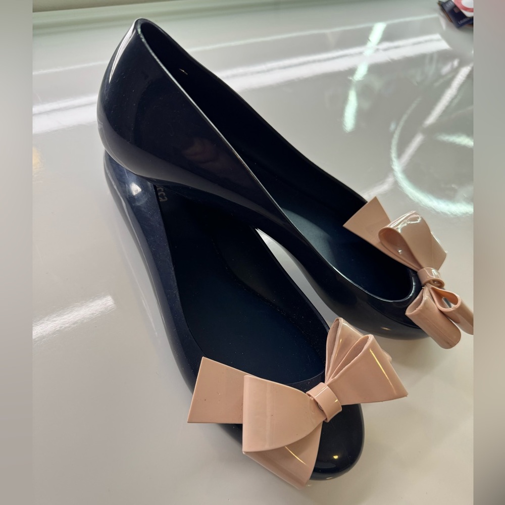 Melissa flats Navy size 9